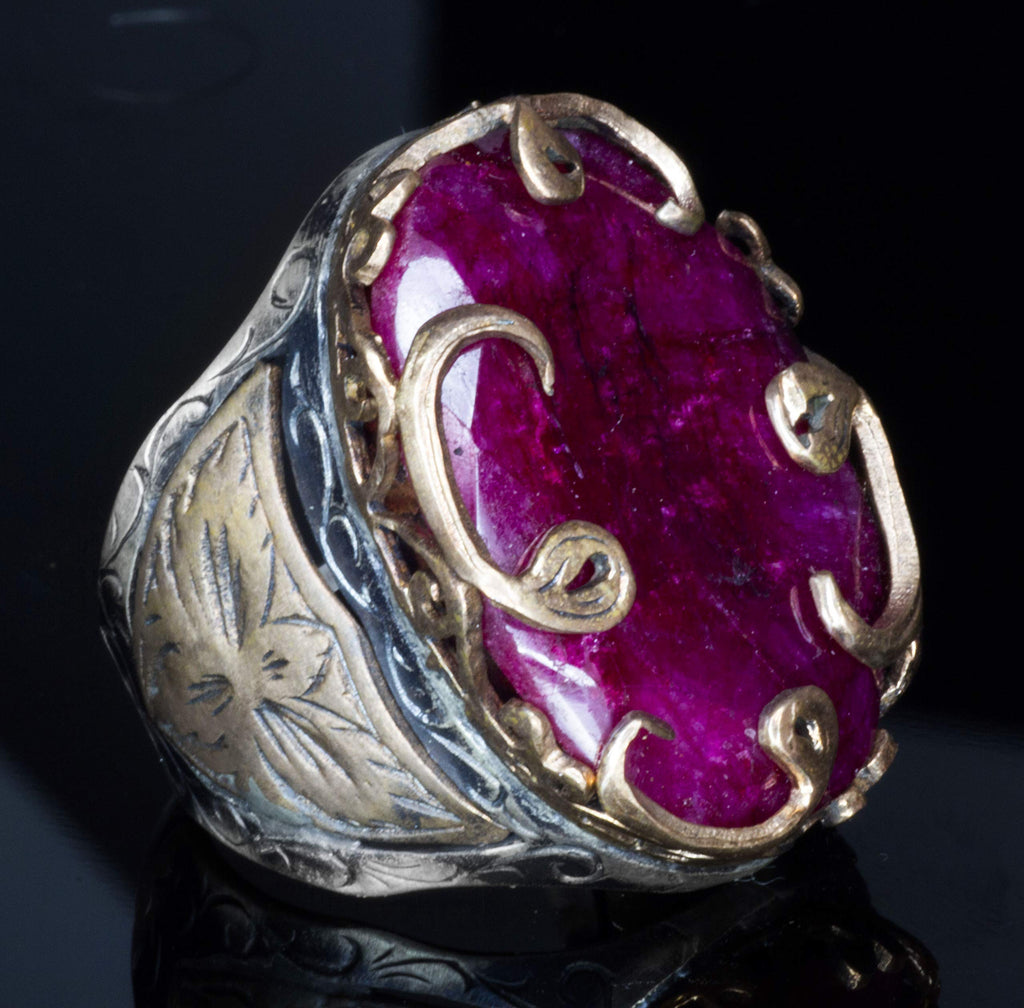 Silver Ring - Middle Eastern Pattern Natural Ruby Stone — 3