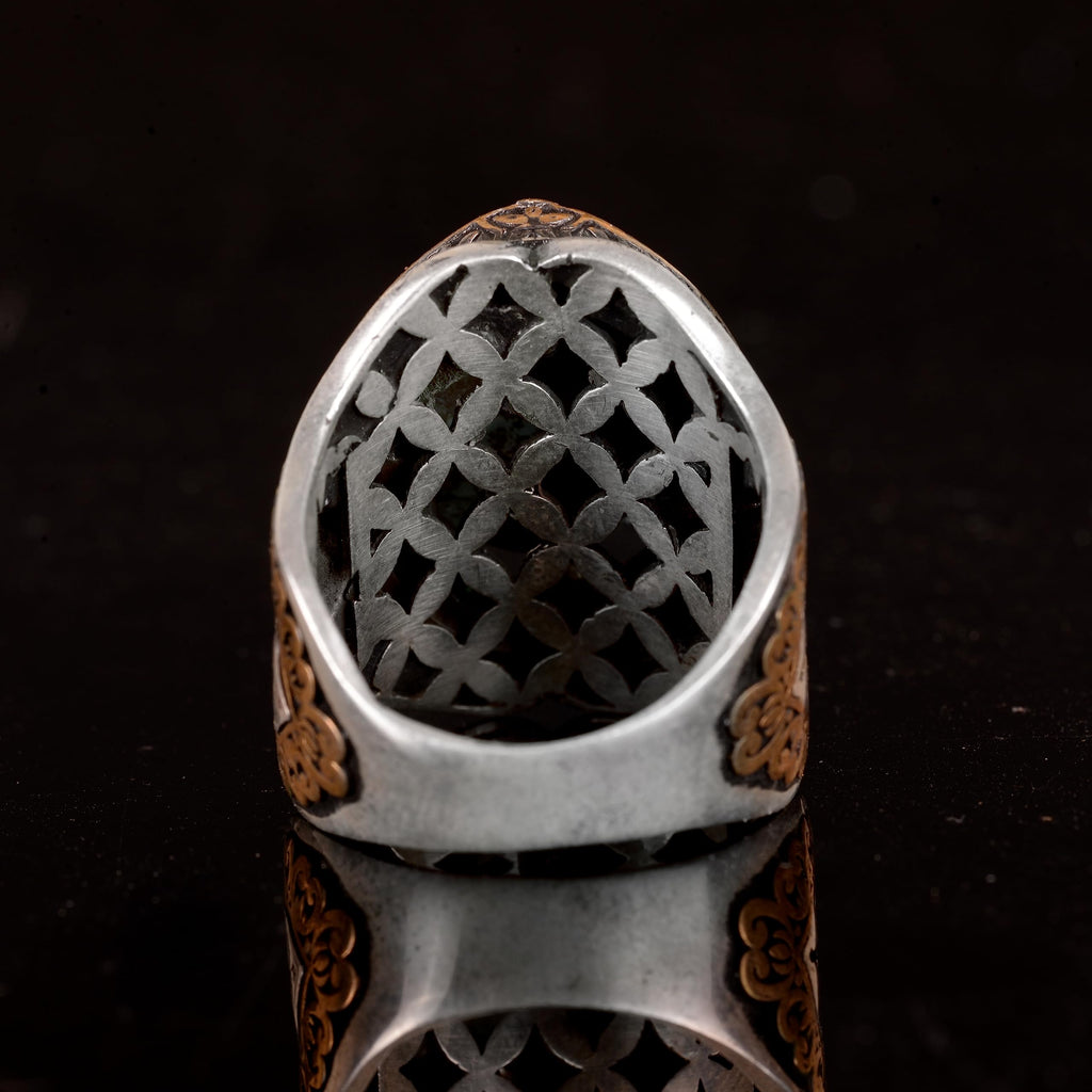 Natural Arizona Turquoise Stone Oval Silver Ring — 6