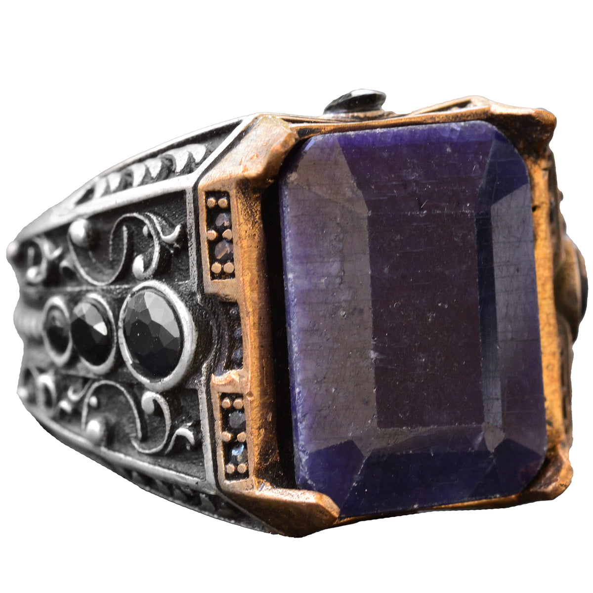 Natural Sapphire Gemstone Ring