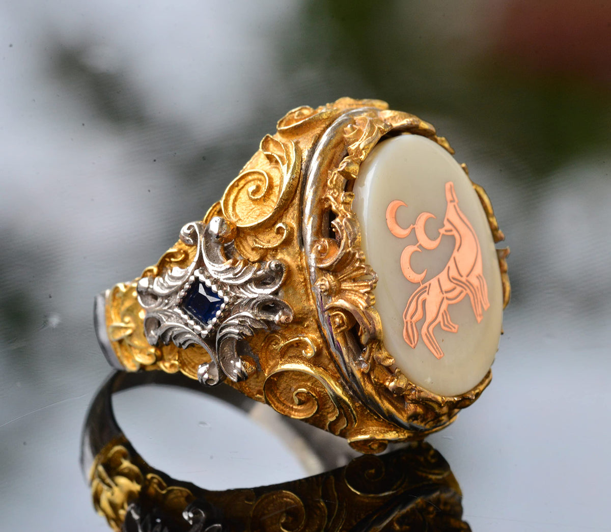 Men's Silver Ring - Natural Mother of Pearl Stone - Wolf Design — 4