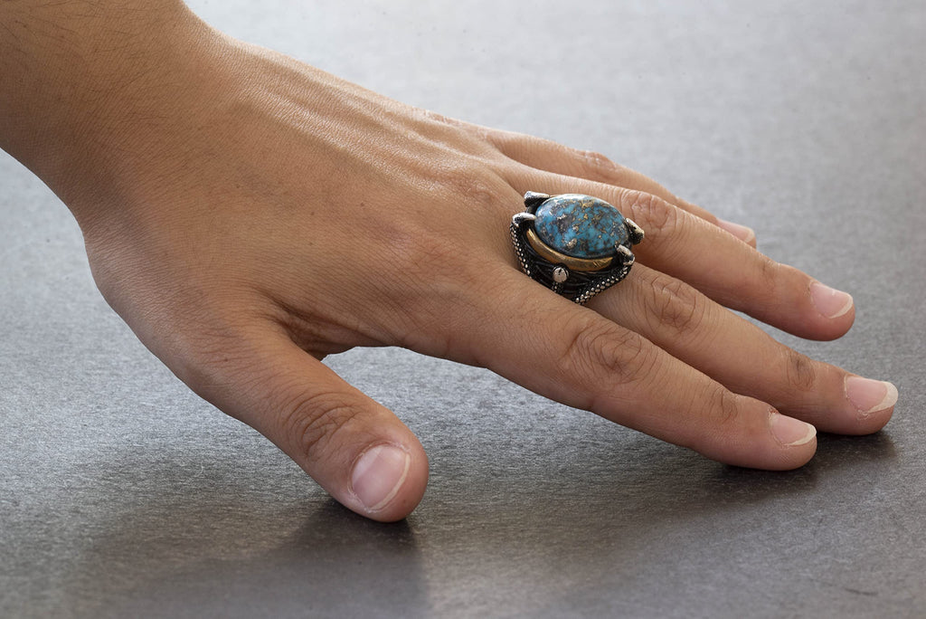 Natural Arizona Turquoise Stone Claw Ring - Silver Men's Ring — 7