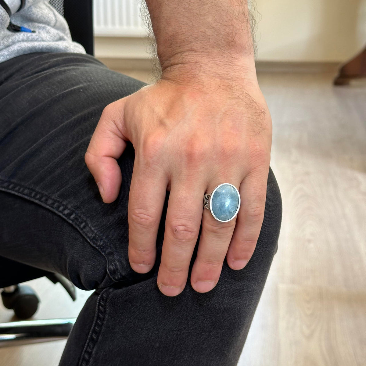 Natural Aquamarine Stone Men's Ring, Handcrafted 925 Sterling Silver Jewelry - Symbol of Peace, Protection, and Spirituality — 3