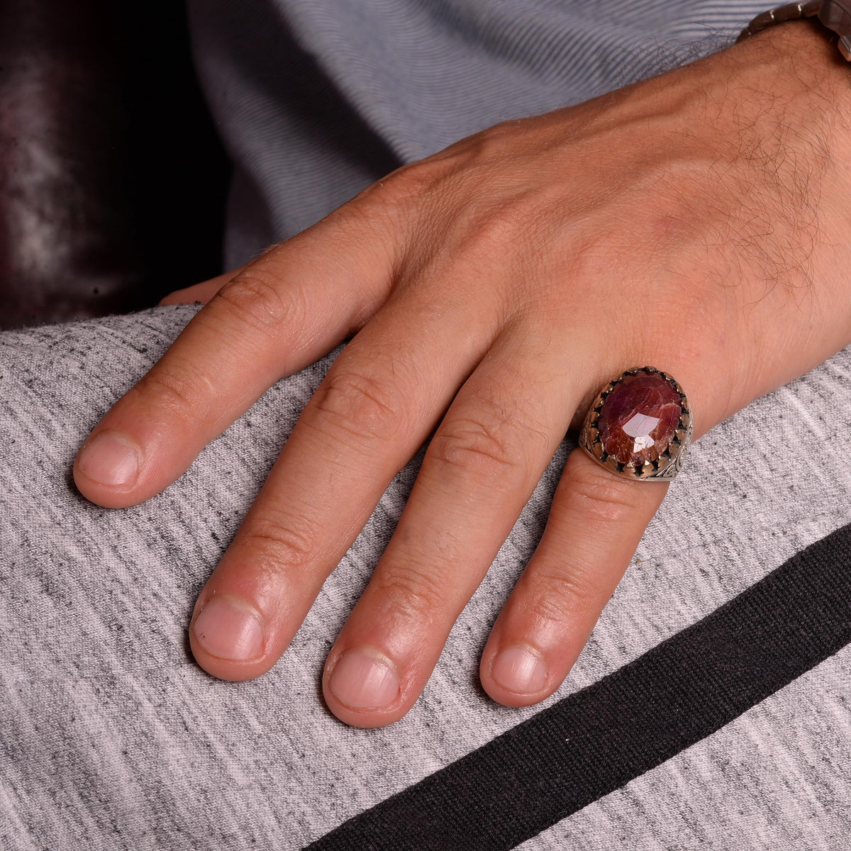 Falcon Jewelry Handmade 925 Sterling Silver Men’s Ring with Natural Ruby Gemstone, Art Deco Falcon Design, Vintage State
