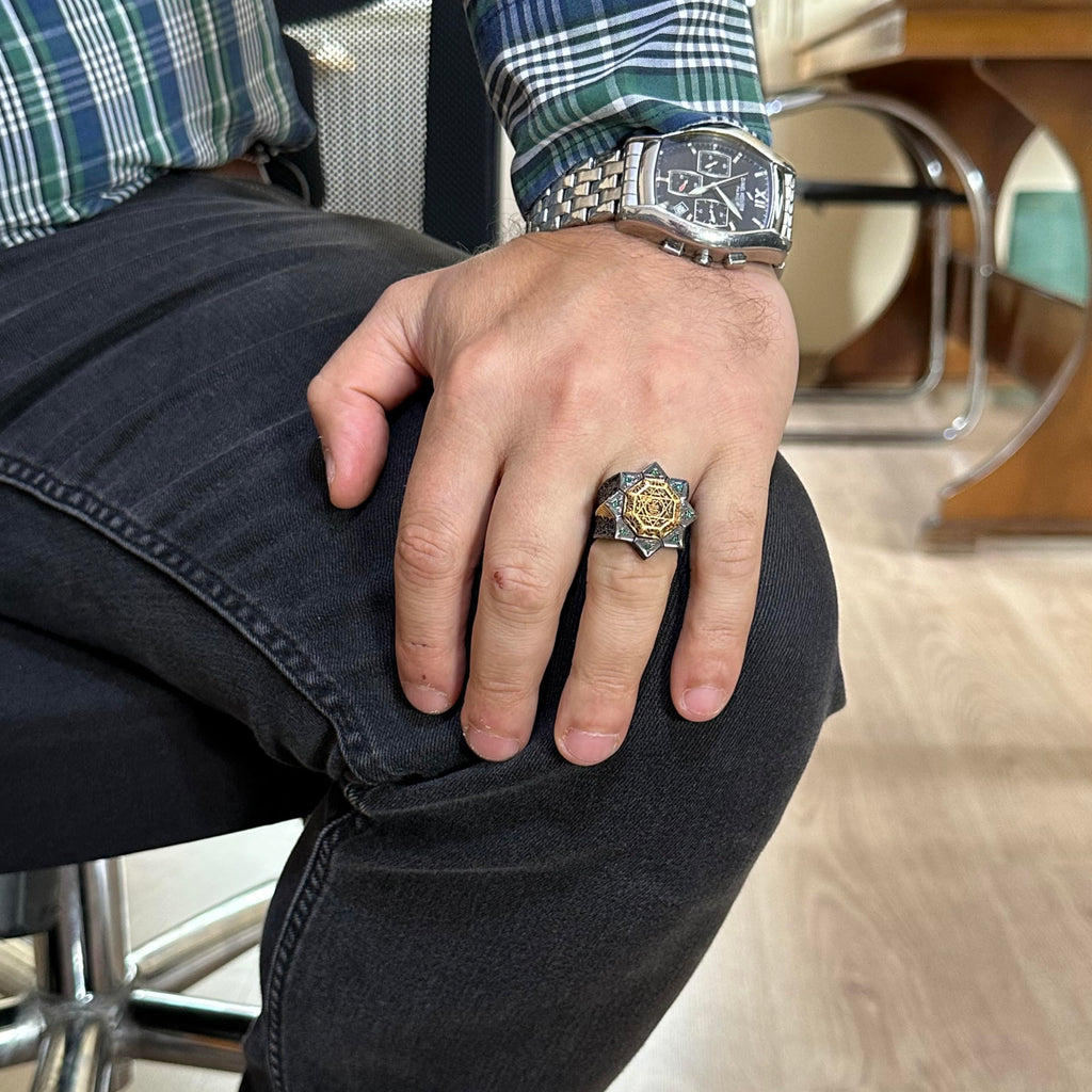 Handmade 925 Sterling Silver Men's Ring - Star of David and Seal of Solomon Design (Green Zircon) — 2