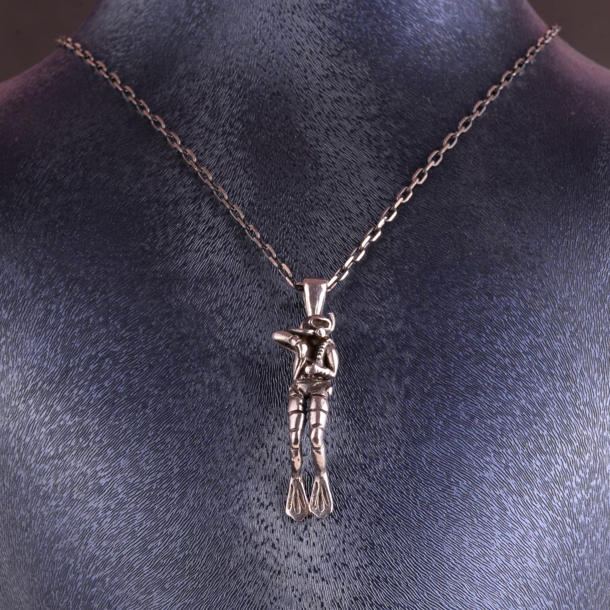 KAMBO 925 Sterling Silver Scuba Diver Necklace with Chain – Diving Necklace – Ocean Adventure Jewelry – Handmade Nautical Necklace – Gift for Her — 3