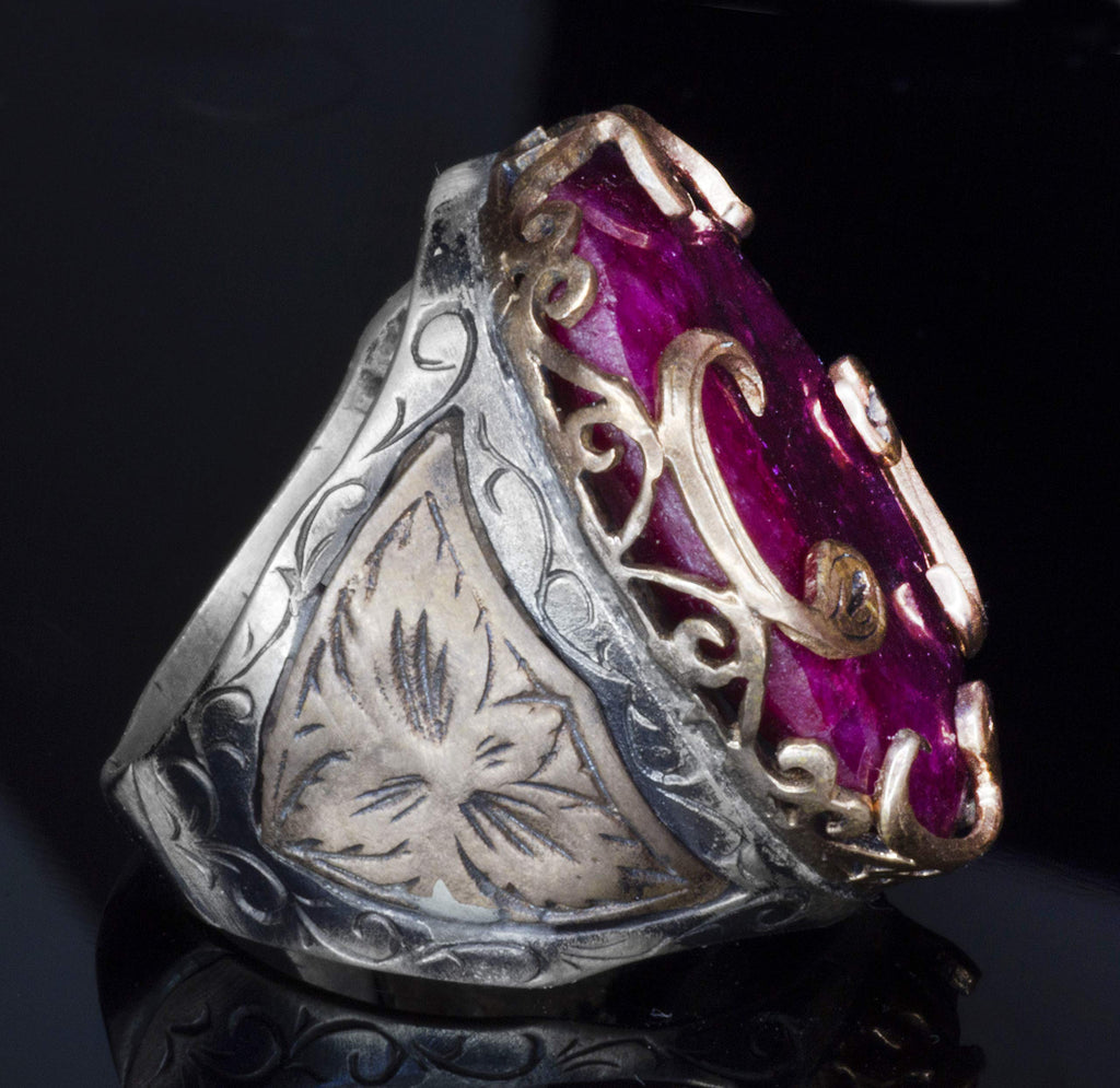 Silver Ring - Middle Eastern Pattern Natural Ruby Stone — 4