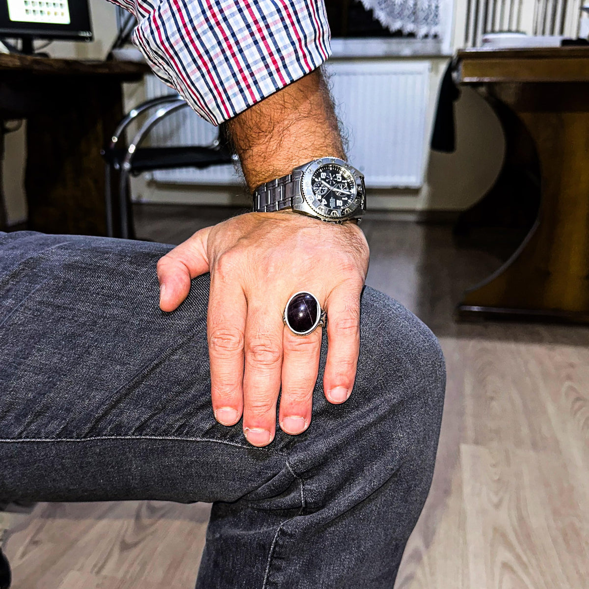 925 Sterling Silver Ring - Islamic Design with God Motif and Natural Garnet Stone — 3