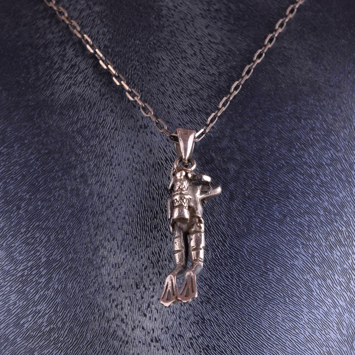 KAMBO 925 Sterling Silver Scuba Diver Necklace with Chain – Diving Necklace – Ocean Adventure Jewelry – Handmade Nautical Necklace – Gift for Her — 5