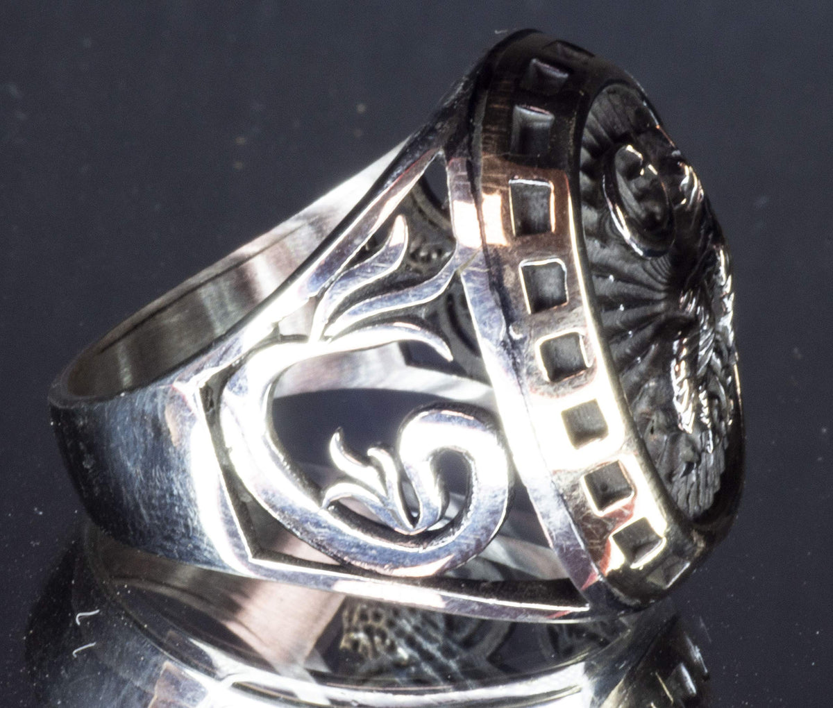 Men's Silver Ring, Wolf Figure Handmade Ring, Wildlife Themed Wolf Ring — 4