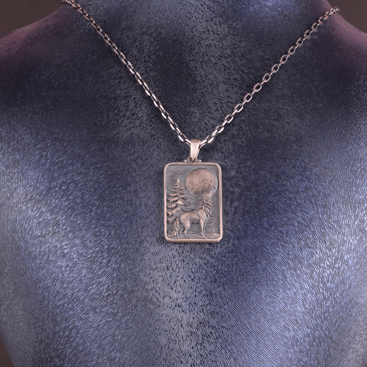 KAMBO 925 Sterling Silver Wolf Necklace with Chain – Howling Wolf Moon Necklace – Nature Forest Scene Jewelry – Handmade Animal Totem Necklace – Gift for Her — 3