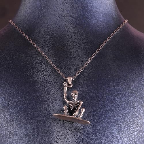 KAMBO 925 Ayar Gümüş İskelet Kolye – Snowboard Kolye – Gotik Kafatası Takı – El Yapımı Ekstrem Spor Kolye – Ona Eşsiz He