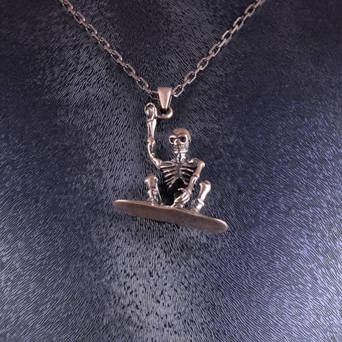 KAMBO 925 Ayar Gümüş İskelet Kolye – Snowboard Kolye – Gotik Kafatası Takı – El Yapımı Ekstrem Spor Kolye – Ona Eşsiz He